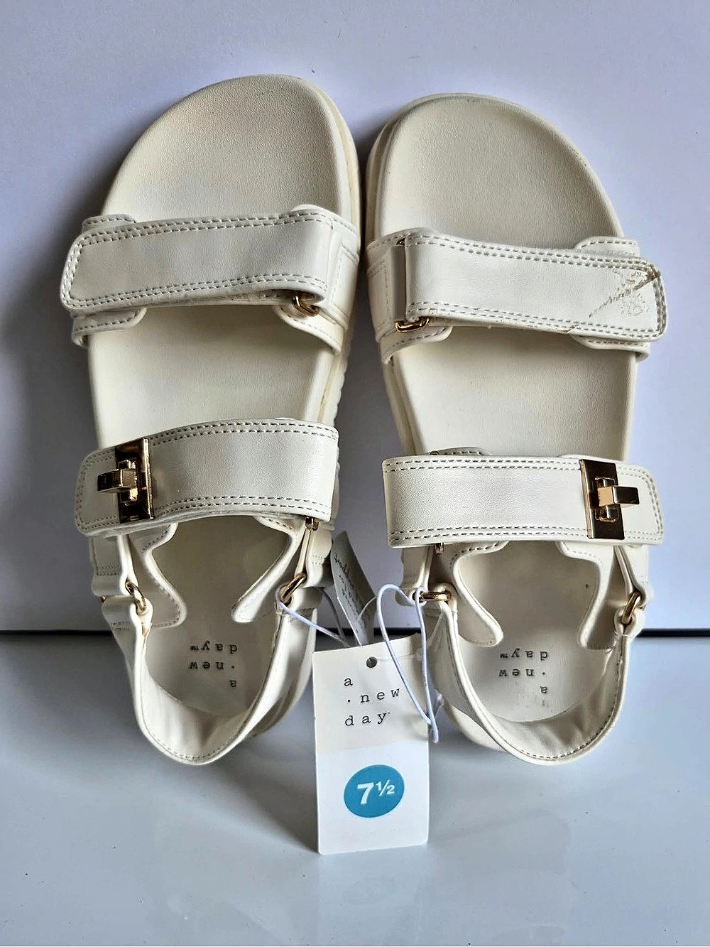 A. New day Women's White Sandals US 7.5 NWT